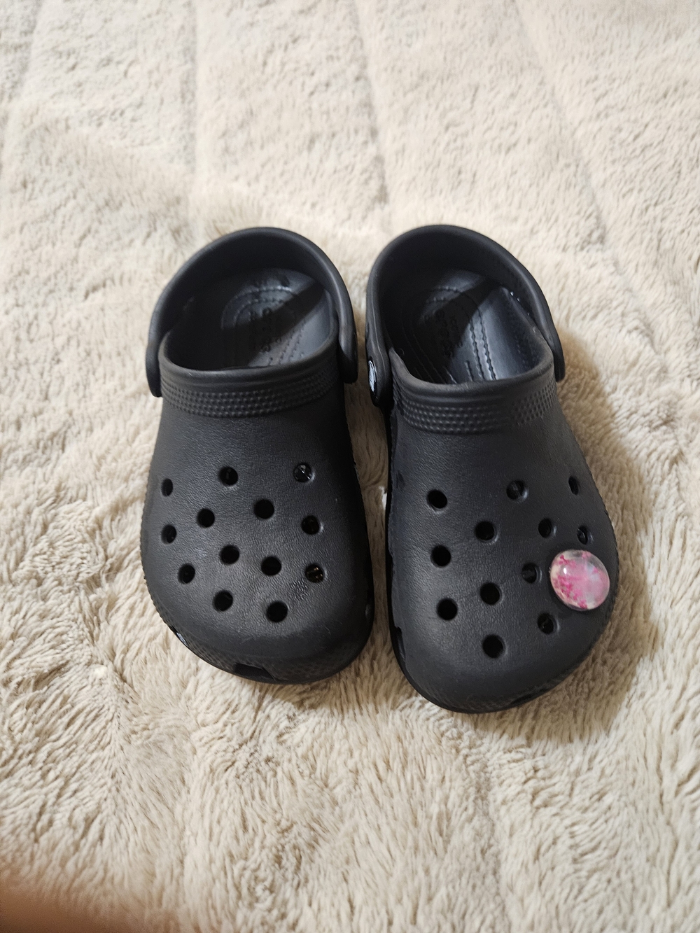CROCS Kids Black Clogs with Pink Jibbitz Charm